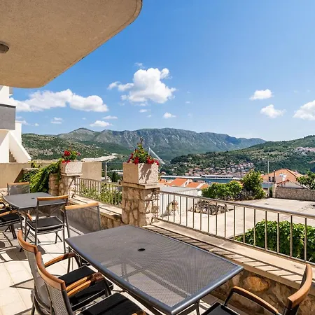 Bed & Breakfast Burum - With Beautiful View 2 Dubrovnik
