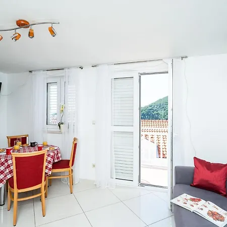 Burum - With Beautiful View 2 Dubrovnik