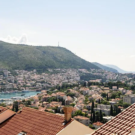 Burum - With Beautiful View 2 Bed & Breakfast
