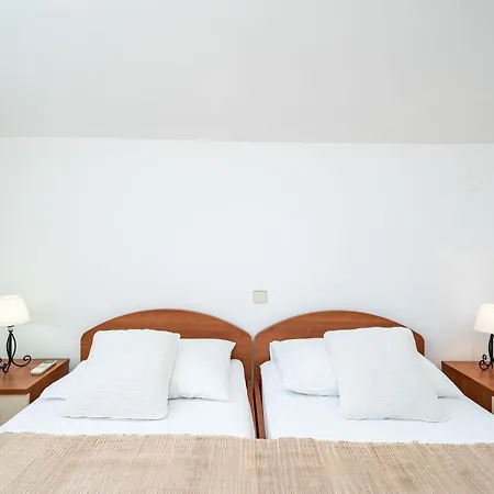 Burum - With Beautiful View 2 Bed & Breakfast Dubrovnik