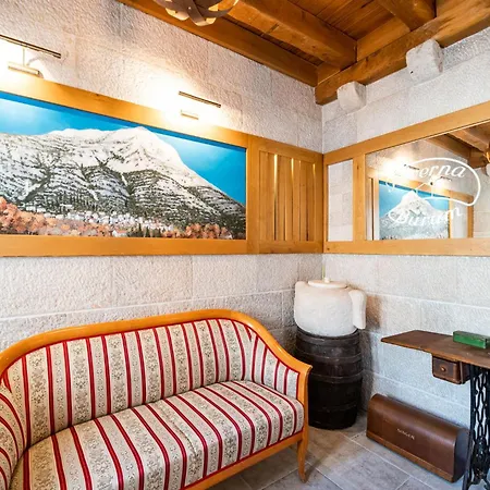 Burum - With Beautiful View 2 Bed & Breakfast *